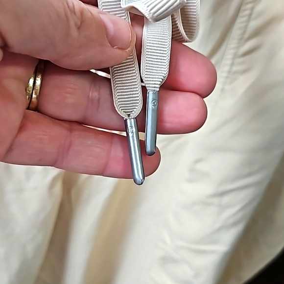 Women's Lululemon Studio Jogger Tan Size 18 - Picture 3 of 8